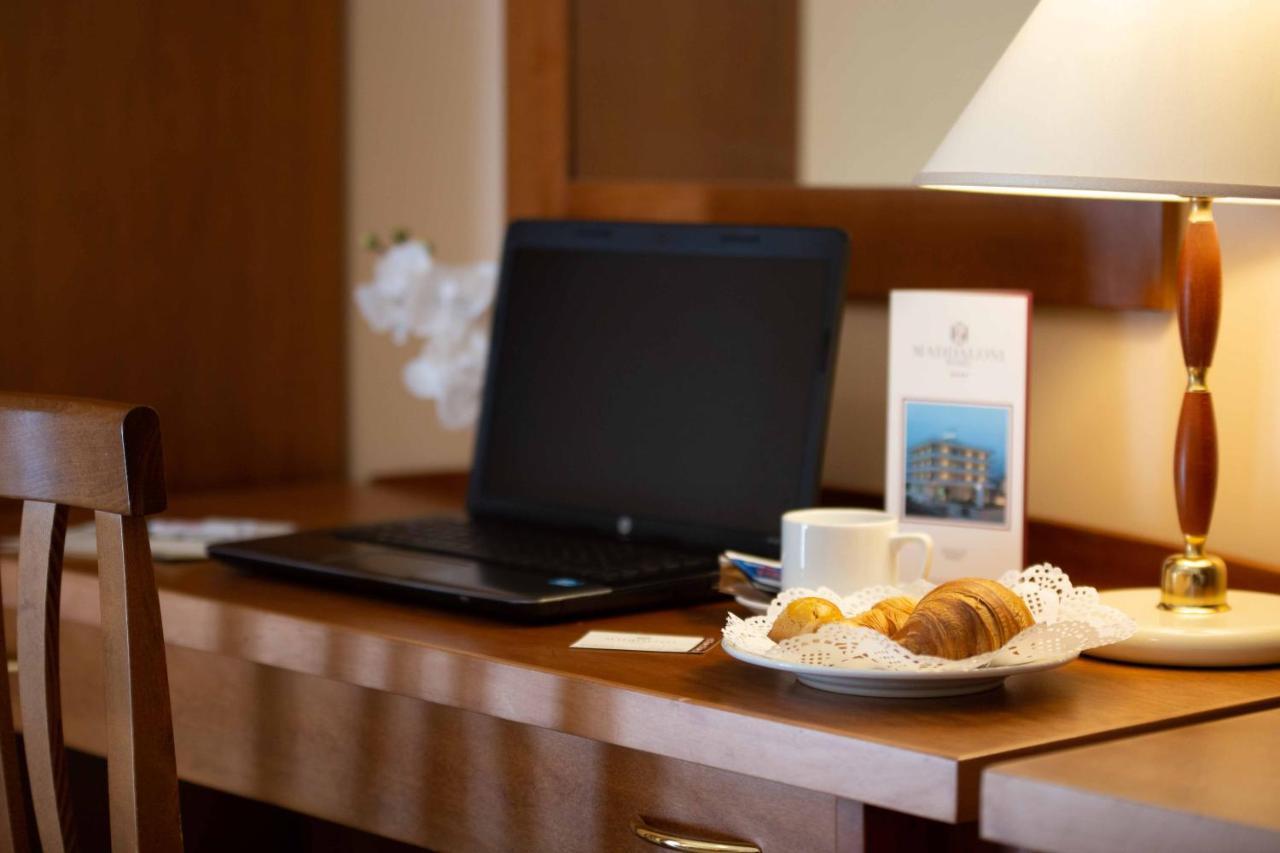 Hotel Maddaloni Tufino Екстер'єр фото